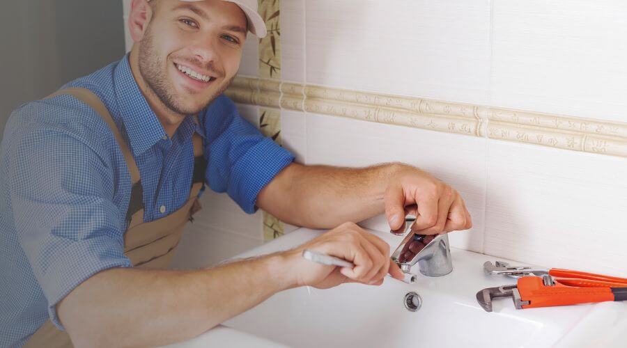 Professional clogged drains services in Sellersburg, IN